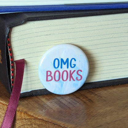 OMG Books - Button Pin