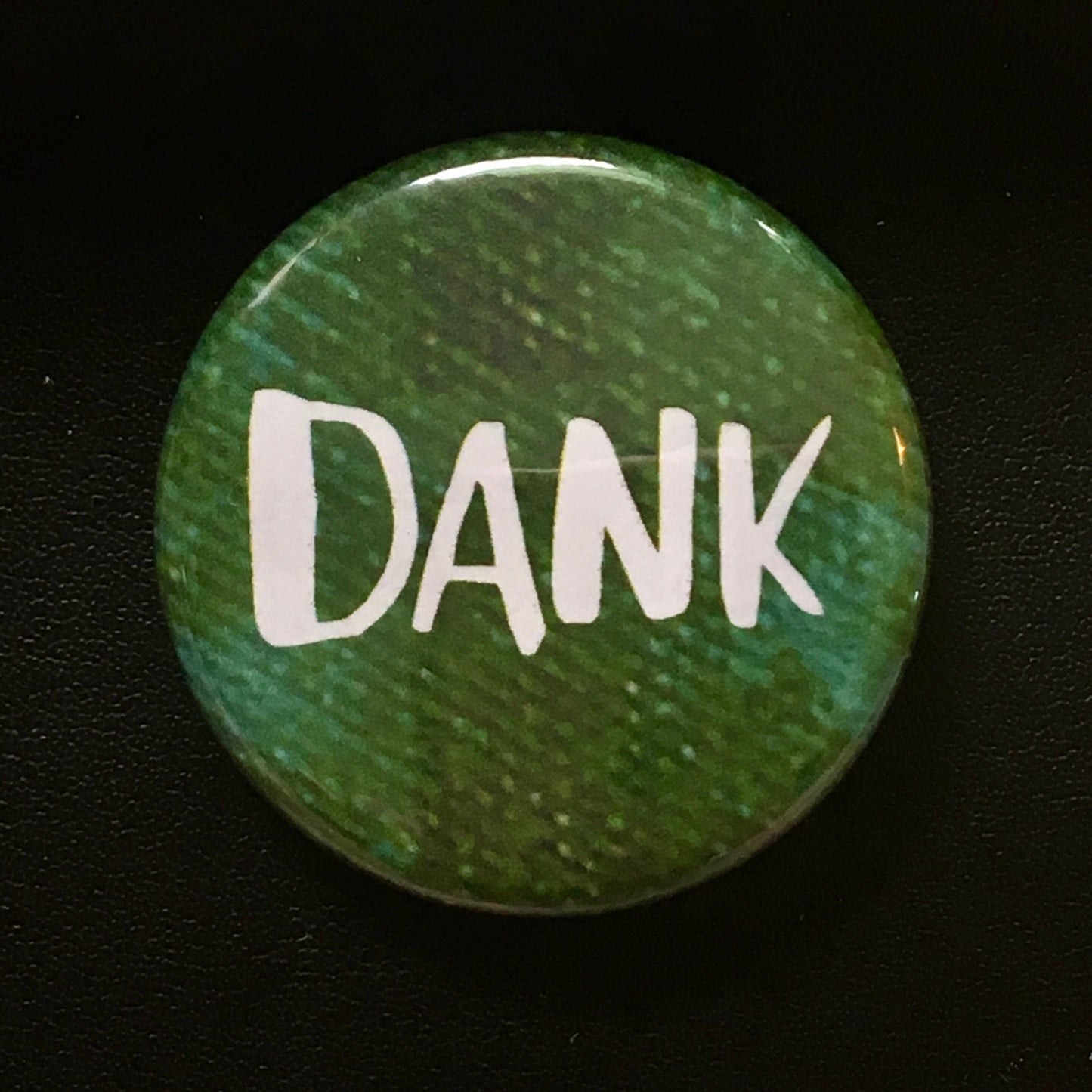 Dank - Magnet